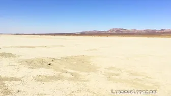 Luscious Lopez _[0649983] #beachball smash. naked #twerk #stockings #outside #lusciouslopez [2017-10-15]