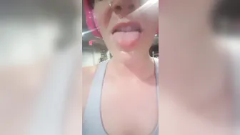 Savannah Fox onlyfans sweaty baby, working that bootyy 2019-10-04
