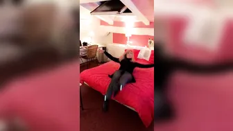 Victoria Lomba onlyfans Send me a tip of 25$ and DM with your username on snapchat! I will add you in my private snapchat and you can to see (...) 2019-10-31