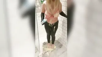 Beth Bennett onlyfans [0767233] little snippet of a sploshing custard custom [2017 11 17]