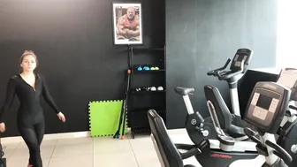 lolly lips lolly lips [RU] 030 Sexy Training with Crazy Coach 1080p