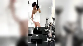 OnlyFans.com Evil Woman _20 08 14 40057688 You Wish to have me, but the maximum you can get From me is an instant teas(..) 1080x1920