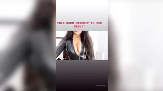 OnlyFans.com Evil Woman _20 01 02 11009874 Silver catsuit is for sell. Size XS. it's broken under the armpit. 1080x1918