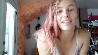 highpillows 7062020 351_female webcam