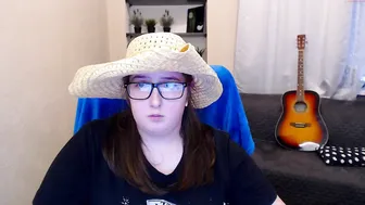 meatball 07 6092020 150_female webcam