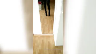 LATEXX LARA onlyfans 13