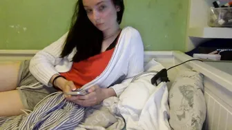 hornypussybae chaturbate Dark-haired chick