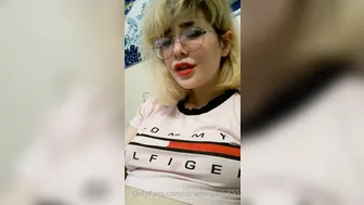 VERONIKA STRAWBERRY aka STRWBRRYMLK420 onlyfans Video46