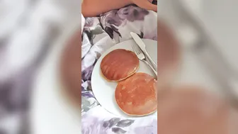 SOPHIA BLAKE onlyfans unlocked 04.10.2019 11713318 Breakfast in bed