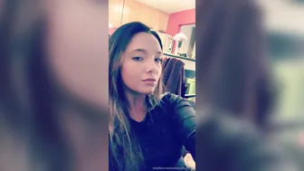 COLORSOFAUTUMN onlyfans colorsofautumn 05.06.2019 7337176 Mmm I m so hungry