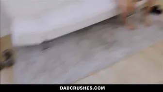 samiparkerxxx 03.01.2018 1526634 Dad crush is on.....