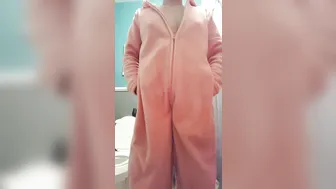 katemaxx 01 12 2017 1360766 strip and spread