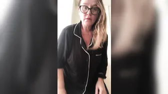 mrssiren 29 09 2018 3352587 Booty shaking on a Sat morning