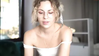 lightmyfire_ 3082020 911_female chaturbate