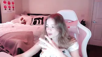 katieecage 8092020 138_female chaturbate