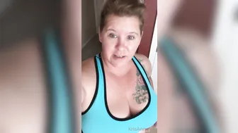 bustykrisann 19 08 2020 101358700 Getting ready for my morning walk. Would You stare a