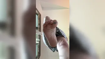 junifurmoon_A view from down under._24017248