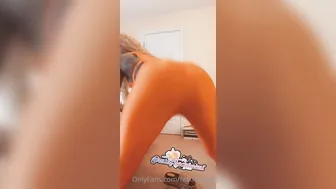 feedmeent_Follow me mrsfeedmeent on my paid page to see all my posts on the t_24032253