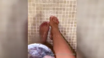 babynicolslife 31 07 2020 89880575 Getting my feet clean so you can lick them Leave a