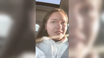 zoebloomxxx 01 06 2020 44168303 A thank you a hello to my new subscribers