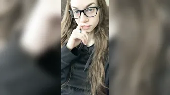 tali_dovahkiin 21 01 2020 19541145 CLIP Good morning titties