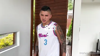 kimytv 31.05.2020 My sisters boyfriend really can t help himself every time s