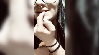 princessxxxpeacefree 01.04.2020 this is the real me i m serious what you see