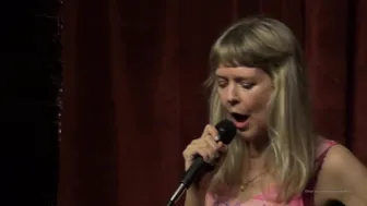 msjamiefoster 03.04.2020 Here I am doing a little comedy about porn. Since th