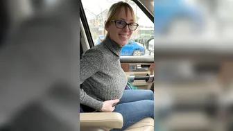 boltonwife 28.11.2019 Getting ready to go shopping )