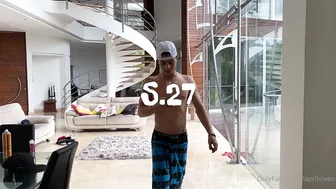 aprilvixen 23.09.2020  6 I was just so horny I invited my neighbor over he fuck