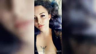 lil succub1tch 04.09.2020  8 Silk feels so good...