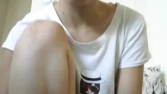 kitty_asian  Fingering wet pussy hole