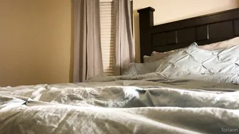 toriann 0.70.7202 77.08.3238 Pre Show Petite Babe Moving Body Slowly