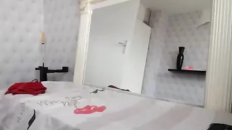 siswet19  chaturbate hairbrush show