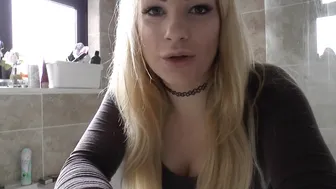 Penny Lee Penny Brushes her teeth ManyVids