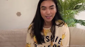 littlemiss_kira naughty slut fucks herself with a phallus