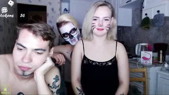 mad_temple Radiant brunette