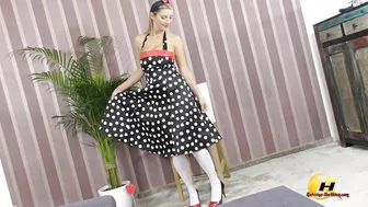 katerinahartlova imposing slut stiffens her cunt tight