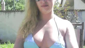 Eve Batelle fascinating girl masturbating fingers