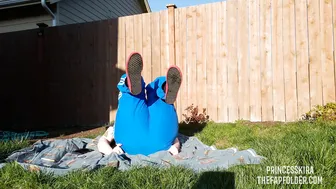 PRlNCESSKlRA black-haired bitch passionately masturbates cunt