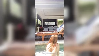 jia_lissa-08-05-2020-37916337-Teasing you and myself in