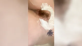 Kittysnsfw_Hairy-pussy