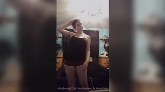 BunnVee_Strip-Show-amp-Lotion-Massage