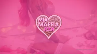 Mia Maffia Onlyfans.com  10-03-2020-174043420