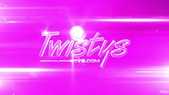 AliciaSecrets TS Video 300 Alicia Secrets in Her Litt ManyVids