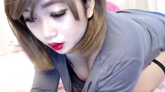 im_yashika  fingering her pussy for lot tokens