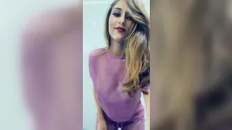 Reena Sky (reenaskyvip) onlyfans 020 01 10  1