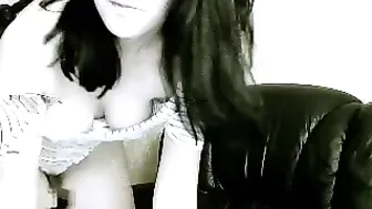 lianna1000  noisy masturbation show