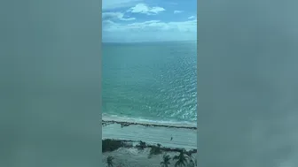 Casey Kisses onlyfans_Jerking in Miami Beach