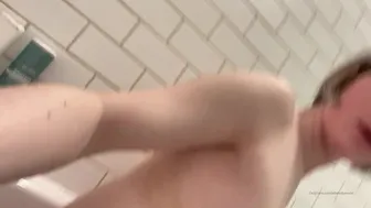 Ella Hollywood _OnlyfansI did some butt pumping stuff for a bit (31.03.2020)